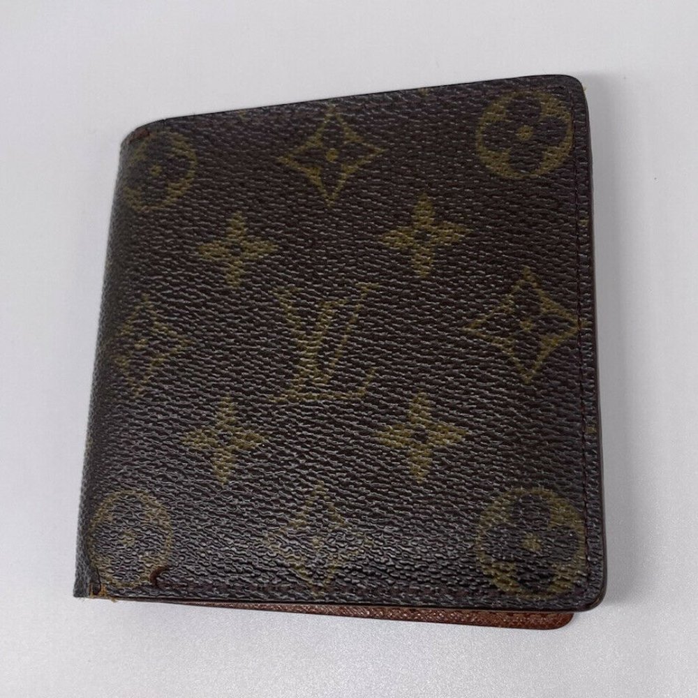 Louis Vuitton Monogram Canvas Leather Bifold Wallet